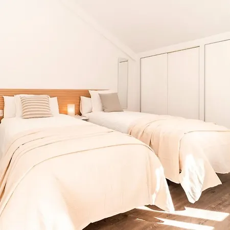 Exclusive Attic Duplex Appartement *