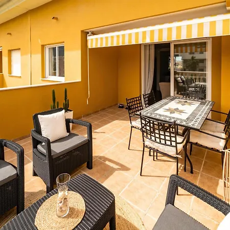 Attic Duplex With 4 Terraces & 5 Min Walk To Denia