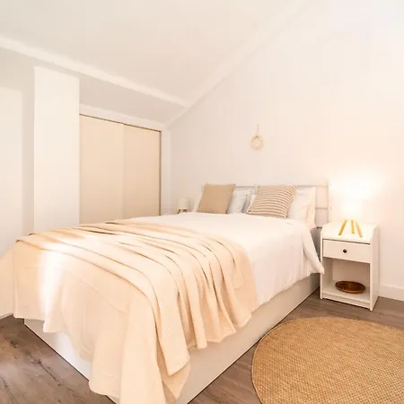 Attic Duplex With 4 Terraces & 5 Min Walk To Διαμέρισμα Denia