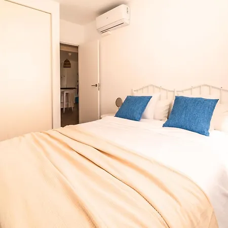 Διαμέρισμα Attic Duplex With 4 Terraces & 5 Min Walk To Denia