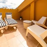 Attic Duplex Apartment With 4 Terraces & 5 Min Walk To Beach 德尼亚