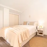 Attic Duplex With 4 Terraces & 5 Min Walk To Lejlighed Dénia